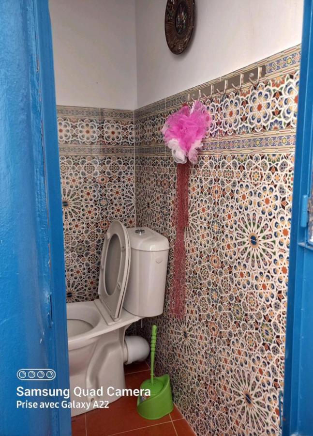 Dar Tazrout Apartment Tangier Bagian luar foto