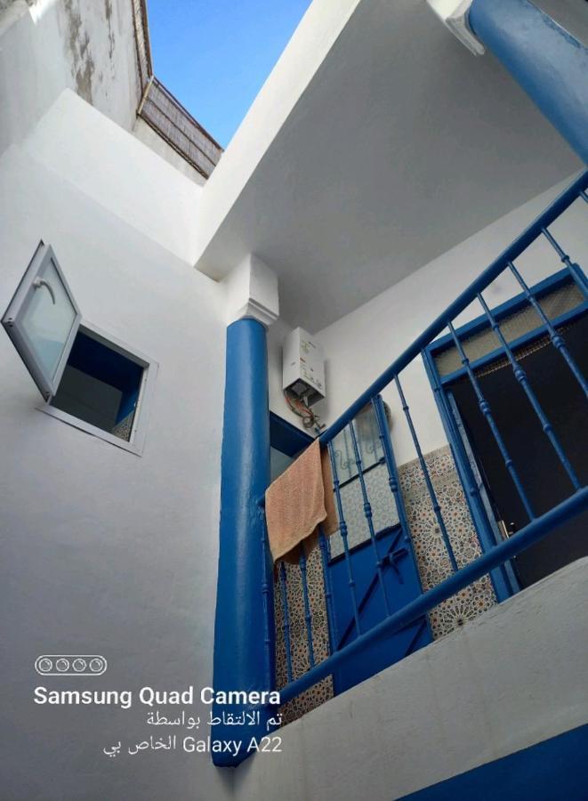 Dar Tazrout Apartment Tangier Bagian luar foto