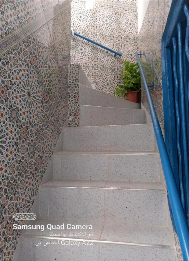 Dar Tazrout Apartment Tangier Bagian luar foto