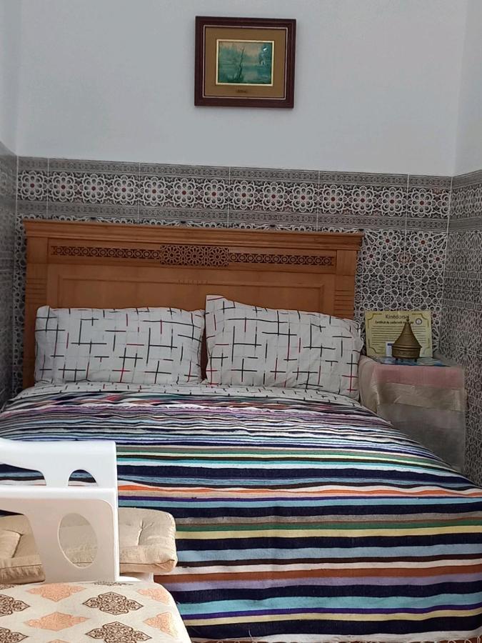Dar Tazrout Apartment Tangier Bagian luar foto